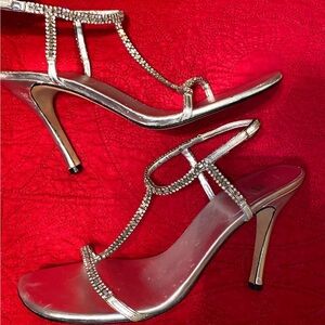 Vera Wang Silver Embellished crystals t-strap Heels collab w/ Stuart Weizman